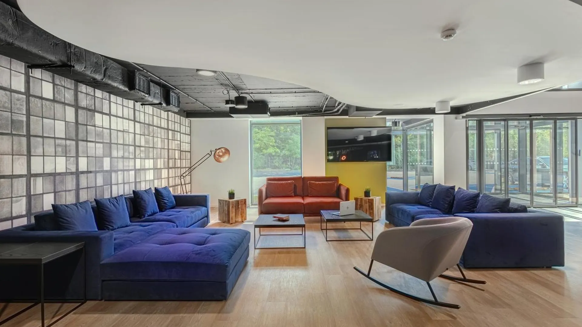 Hotel Pod Grotem Warschau