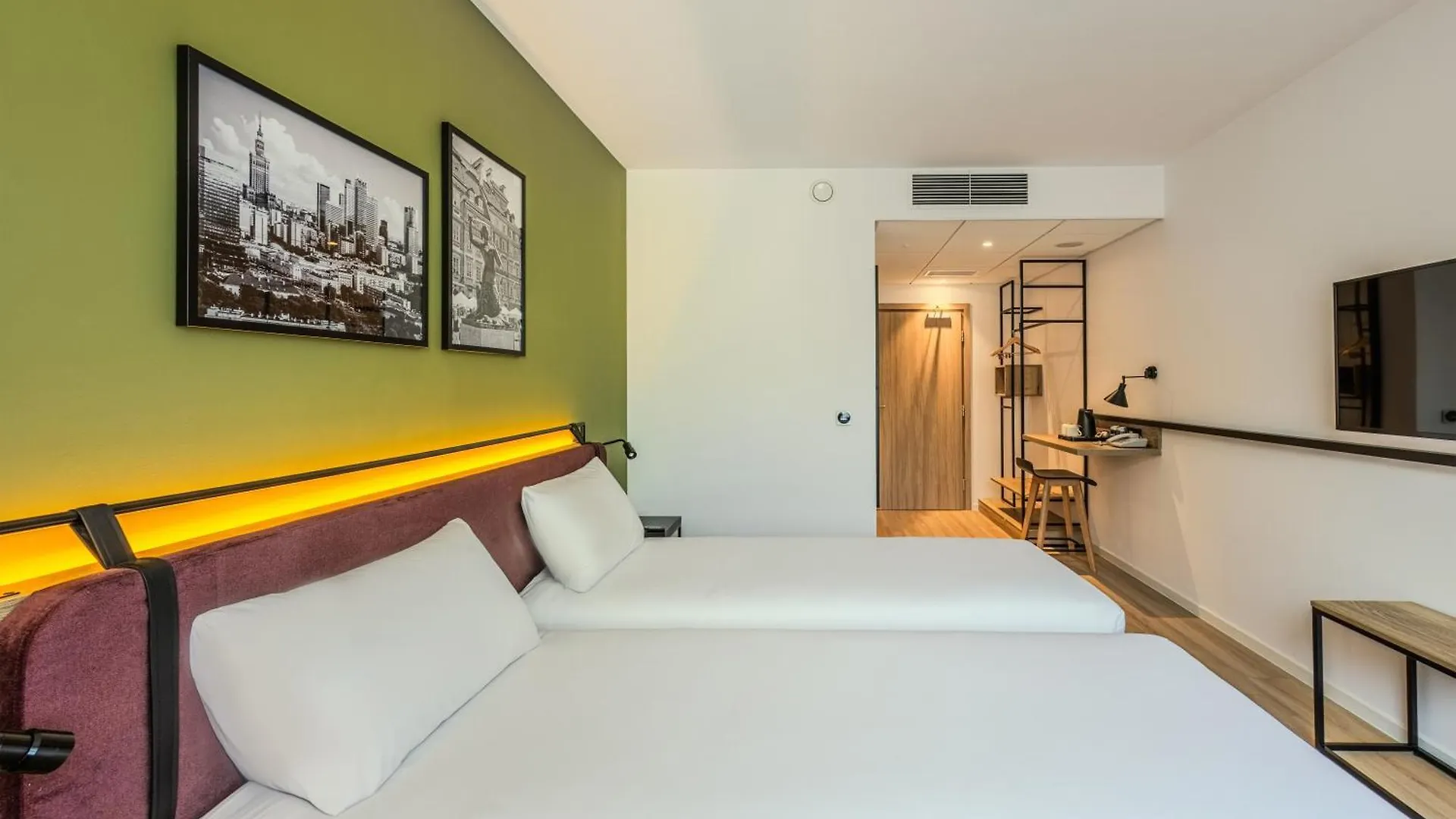Hotel Pod Grotem Warschau Polen