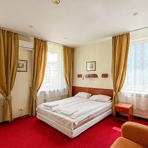 Hostel Fry House